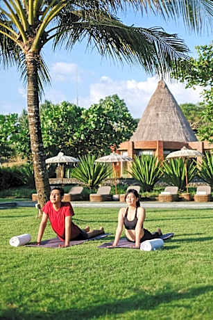Deluxe Two-Bedroom Villa with Floating Breakfast
