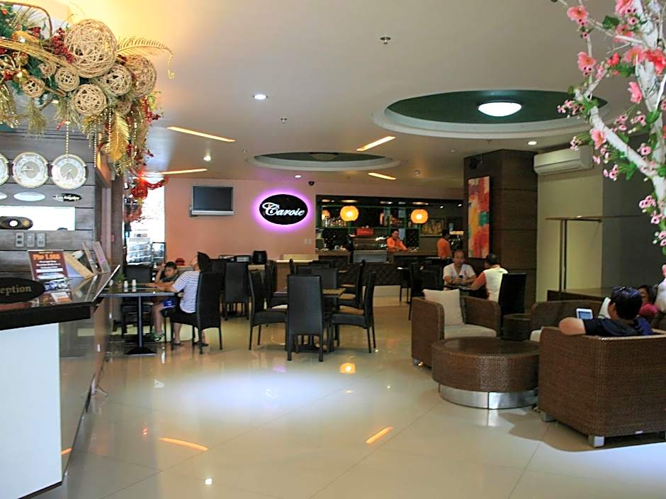 Allure Hotel & Suites
