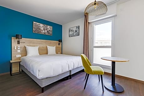 STUDIO SUPERIEUR 1-2 PERS (LIT DOUBLE) TERRASSE