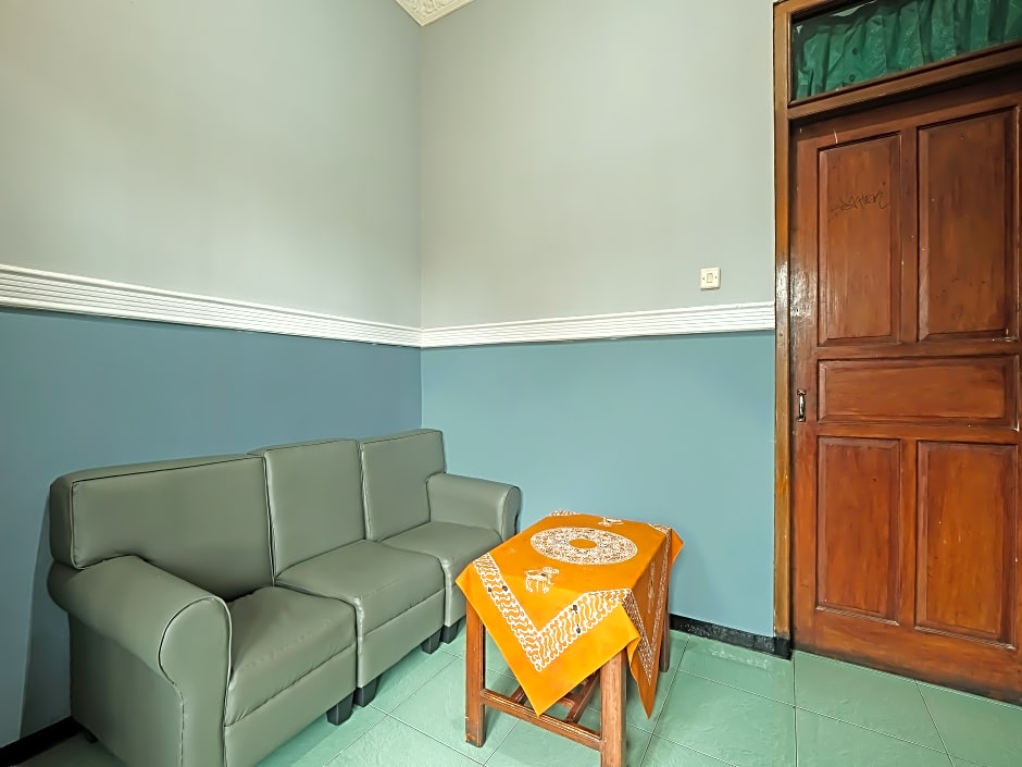 Capital O 91914 Hotel Citra Dewi 2 Int's