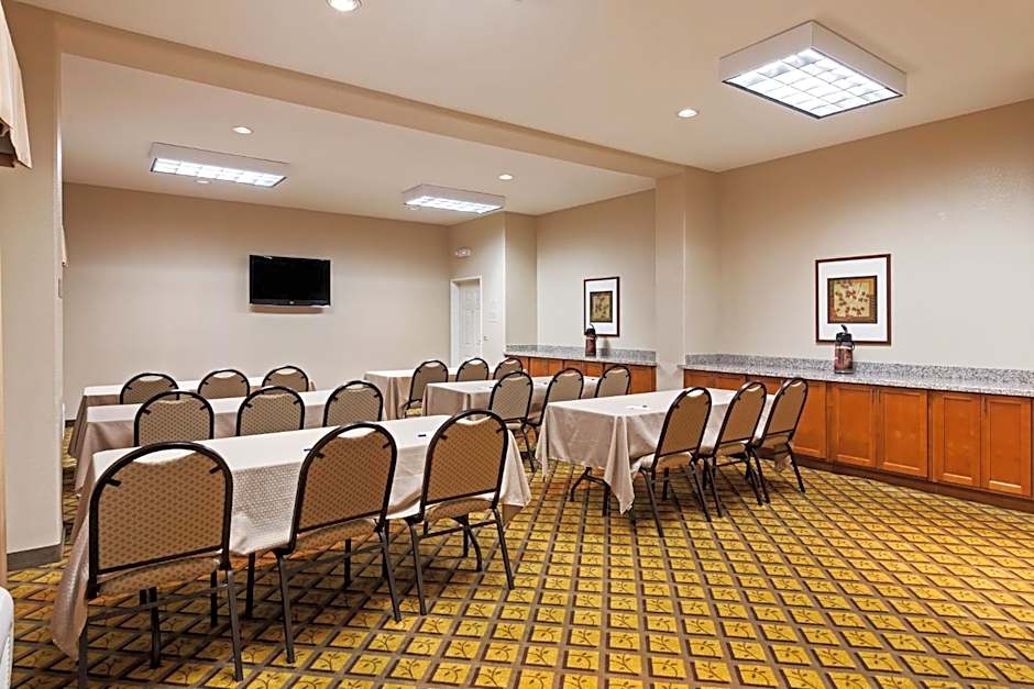 Candlewood Suites Deer Park By IHG