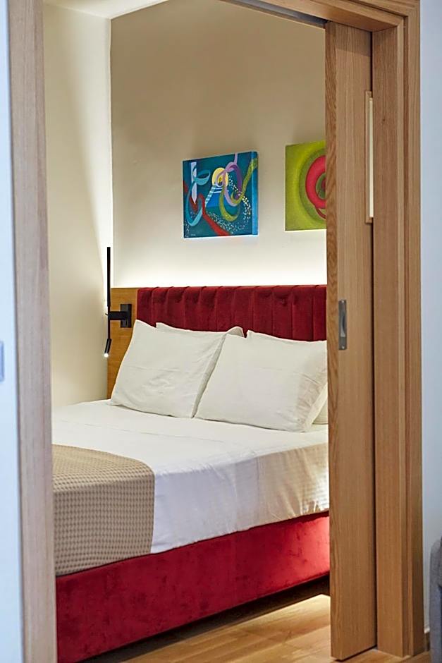 Urban Frame Acropolis