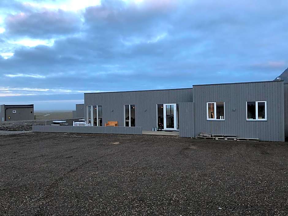 Hrafnavellir Guest House