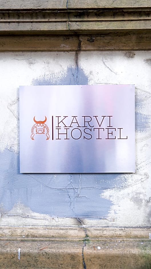Karvi Hostel & Suites