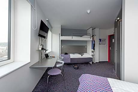 Standard Family room for single occupancy