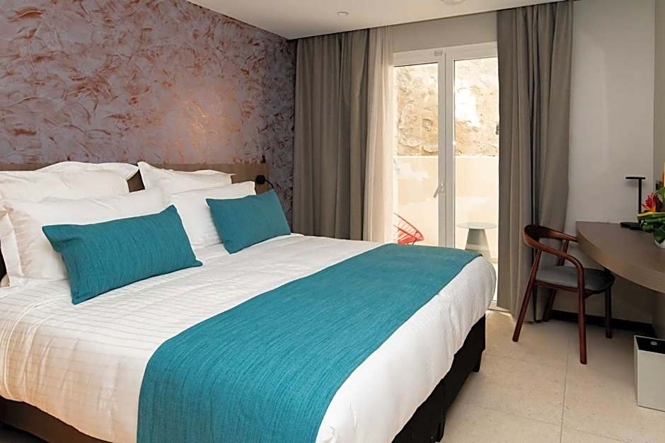 Sable Bleu Boutique Hotel