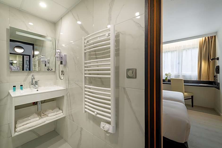 ZENITH HOTEL CAEN