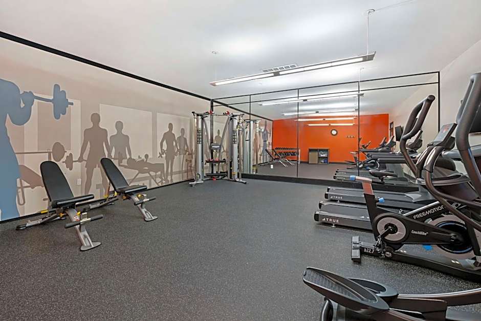 Best Western Plus Executive Residency Carlsbad Hotel