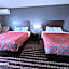 Econo Lodge Inn & Suites
