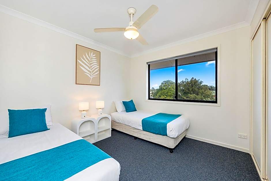 Arlia Sands Apartments