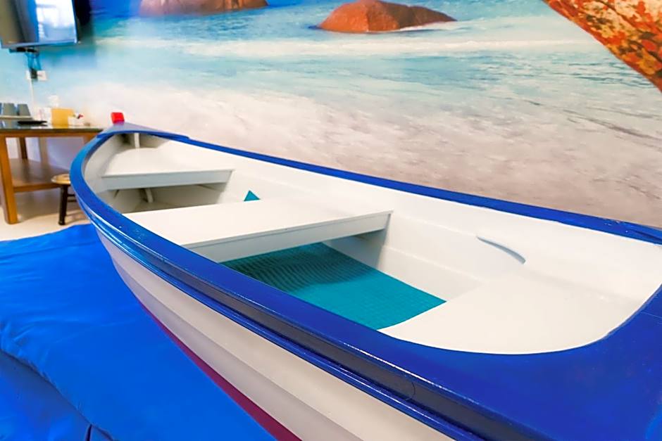 Books & Woods Bed and Breakfast