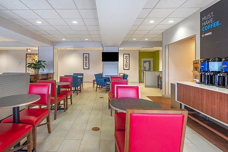 Holiday Inn Express Charlotte West - Gastonia By IHG
