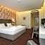 The Grand Gloria Hotel