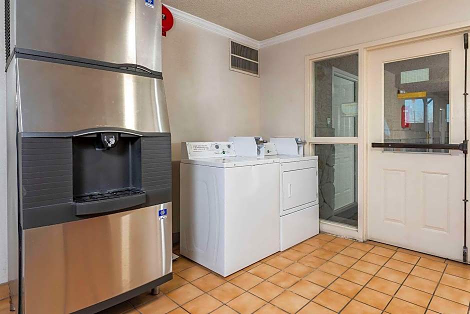 Clarion Inn Silicon Valley