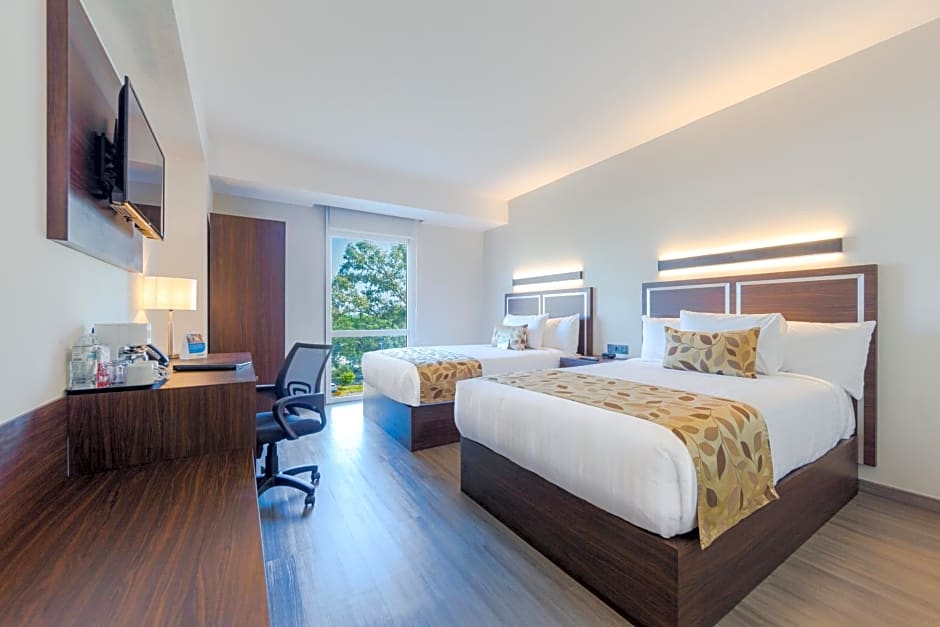 Sleep Inn Guadalajara Galerias