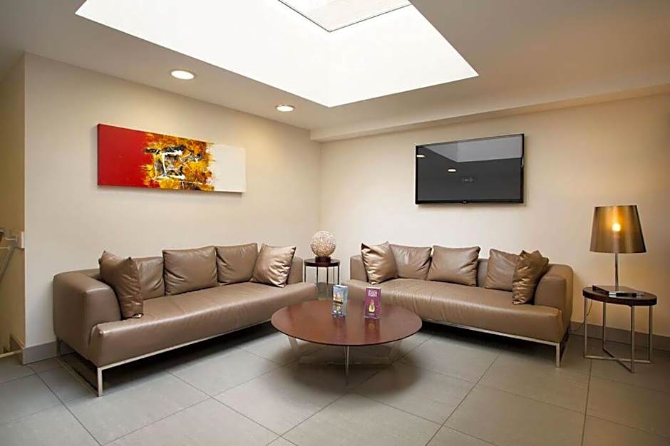 Britannia Study Hotel