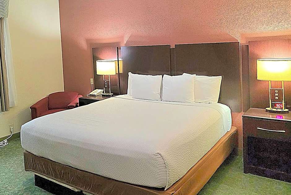 Ramada by Wyndham South Waco