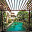 Ecosfera Hotel Canggu
