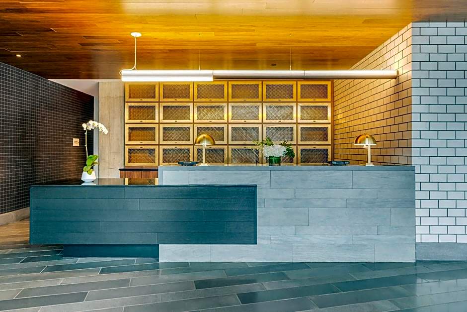 Cambria Hotel Boston Downtown-Seaport