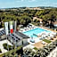 Green Garden Village con piscina, spiaggia riservata e parcheggio