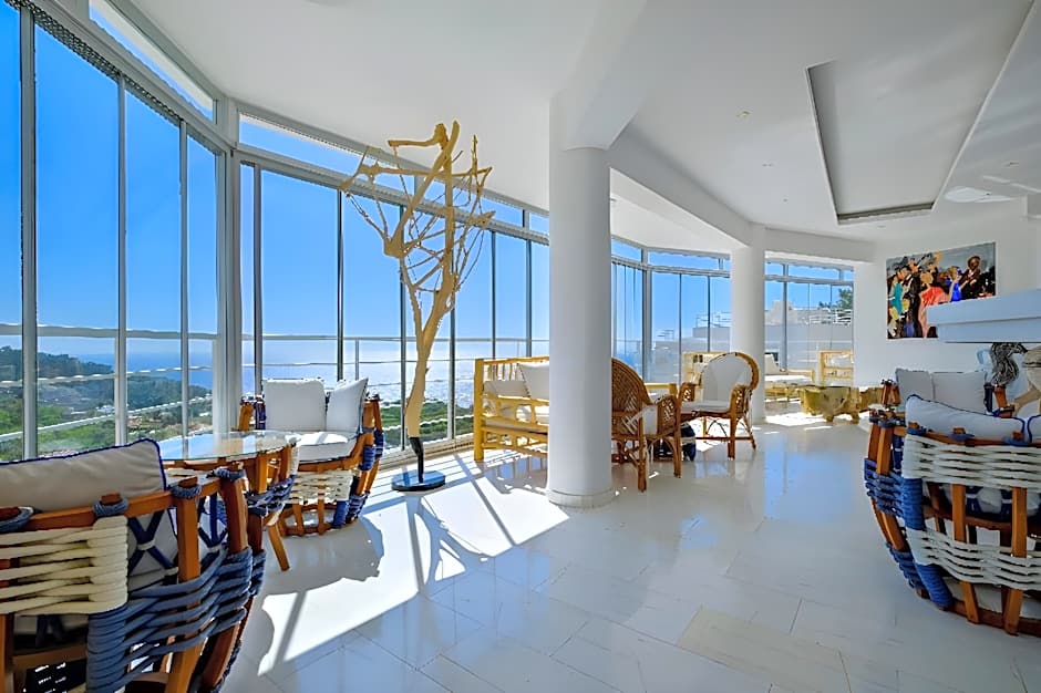 Highclere Hotel & Spa