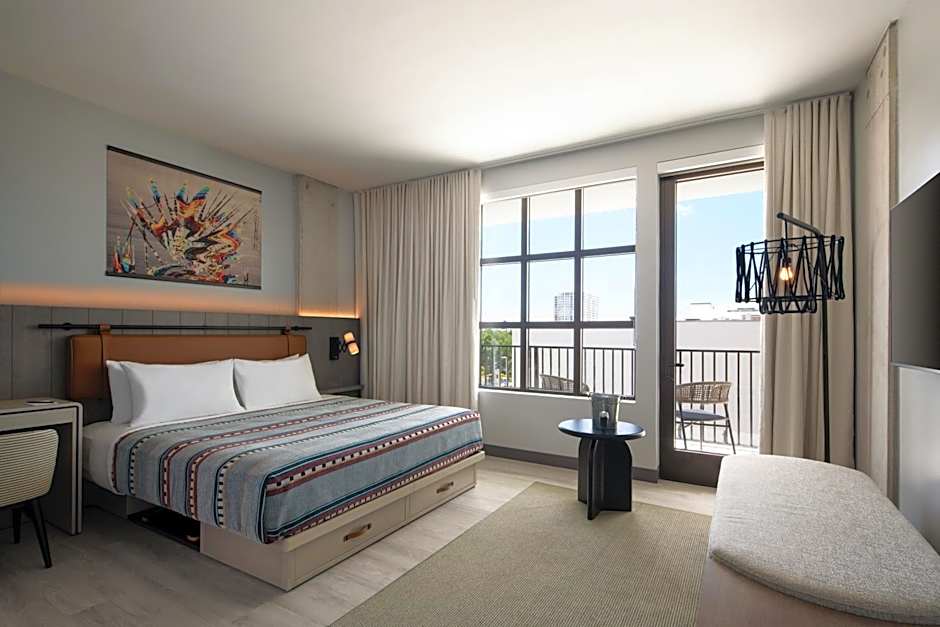 Moxy St. Petersburg Downtown