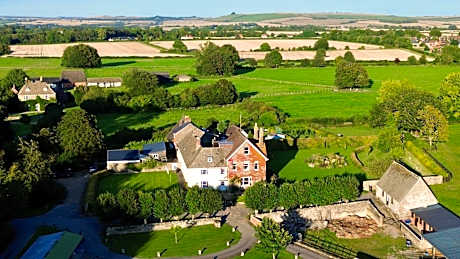 Overtown Manor Bed and Breakfast