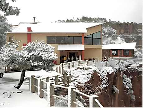 Hotel Divisadero Barrancas