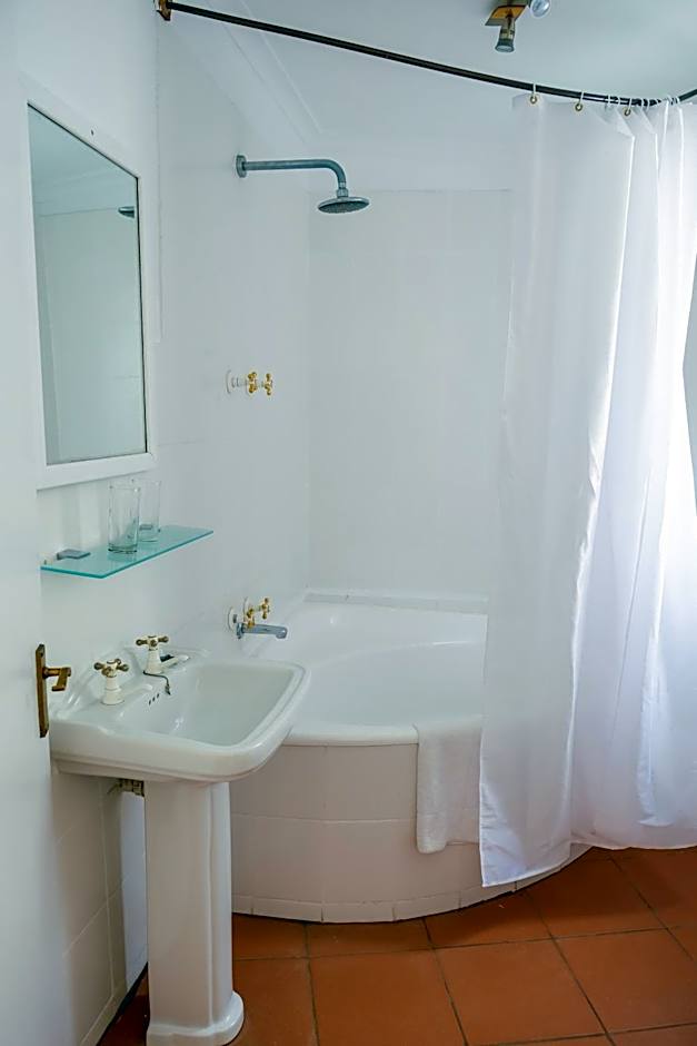 Boulders Beach Hotel, Cafe and Curio shop