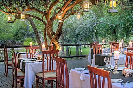 Shiduli Safari Lodge