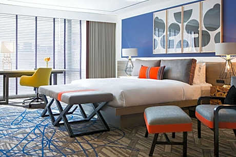 Deluxe King Room