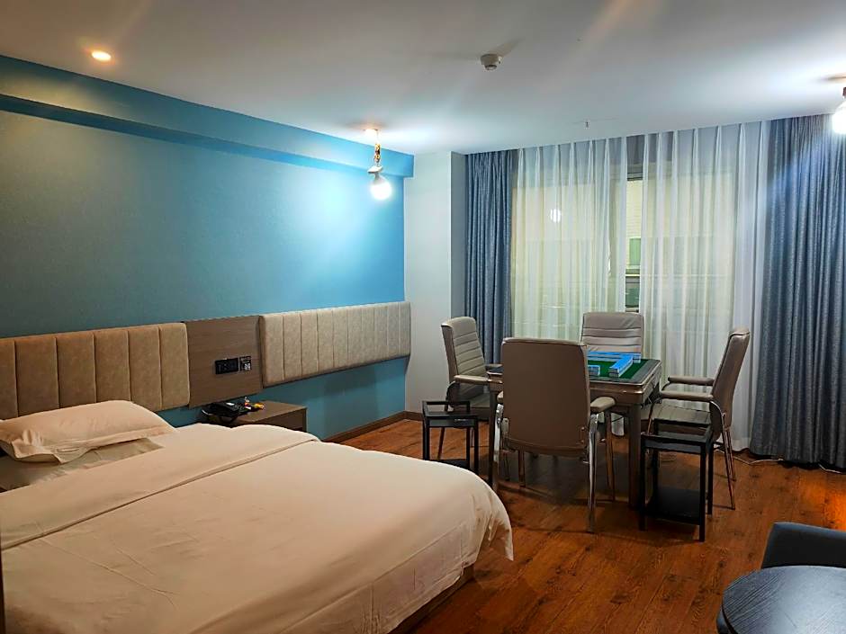 7 Days Inn Chongqing Pengshui Peng Penghu Huayuan