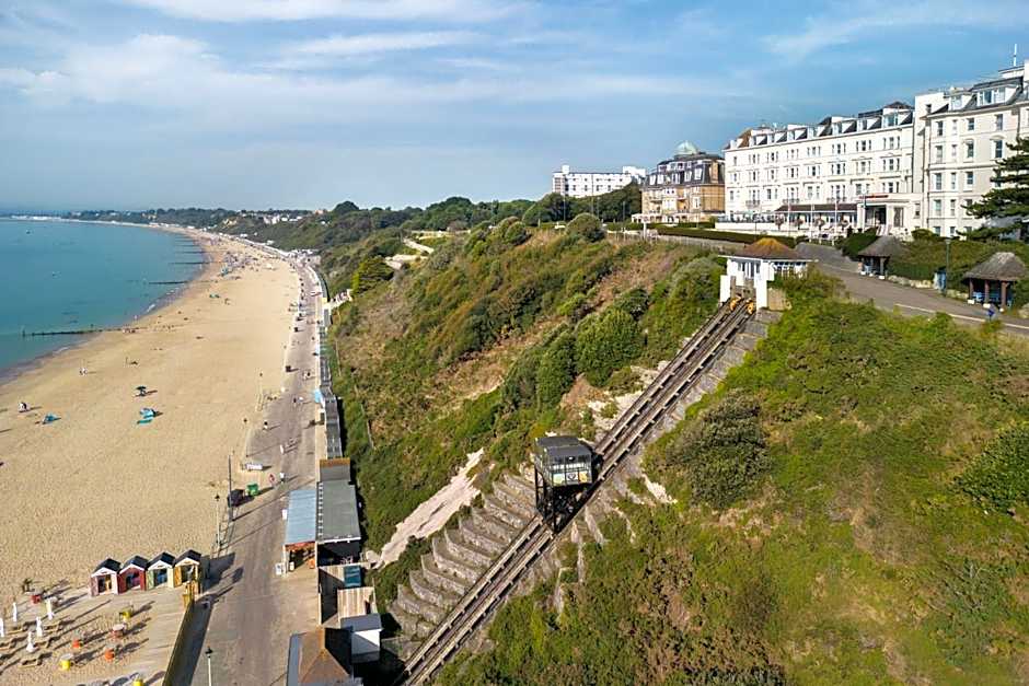 Bournemouth Highcliff Marriott Hotel