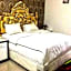 Capital O 141 Golden Rays Hotel