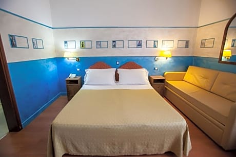 Classic Quadruple Room