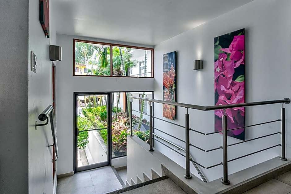 Hotel Residence Inn Suites Cristina