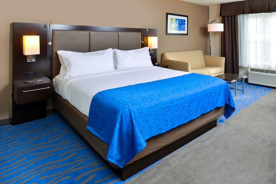 Holiday Inn Express Hotel & Suites St. Louis West-OFallon By IHG
