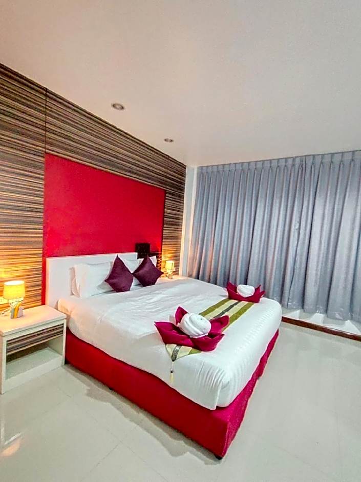 Patong Max Value Hotel