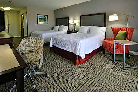 Queen Room with Two Queen Beds with Balcony - Non-Smoking