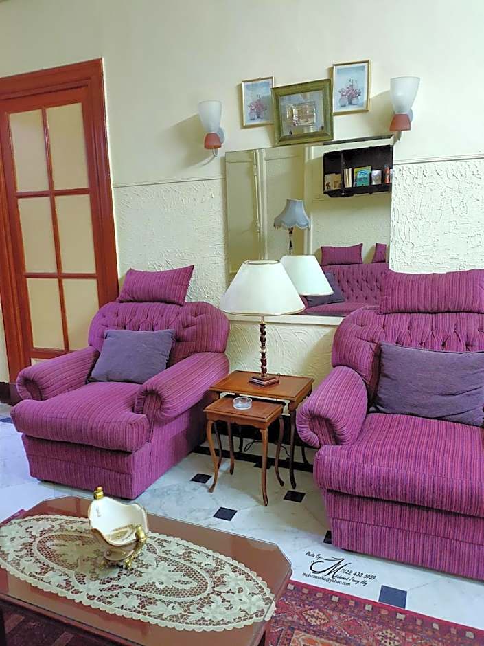 Triomphe Hostel