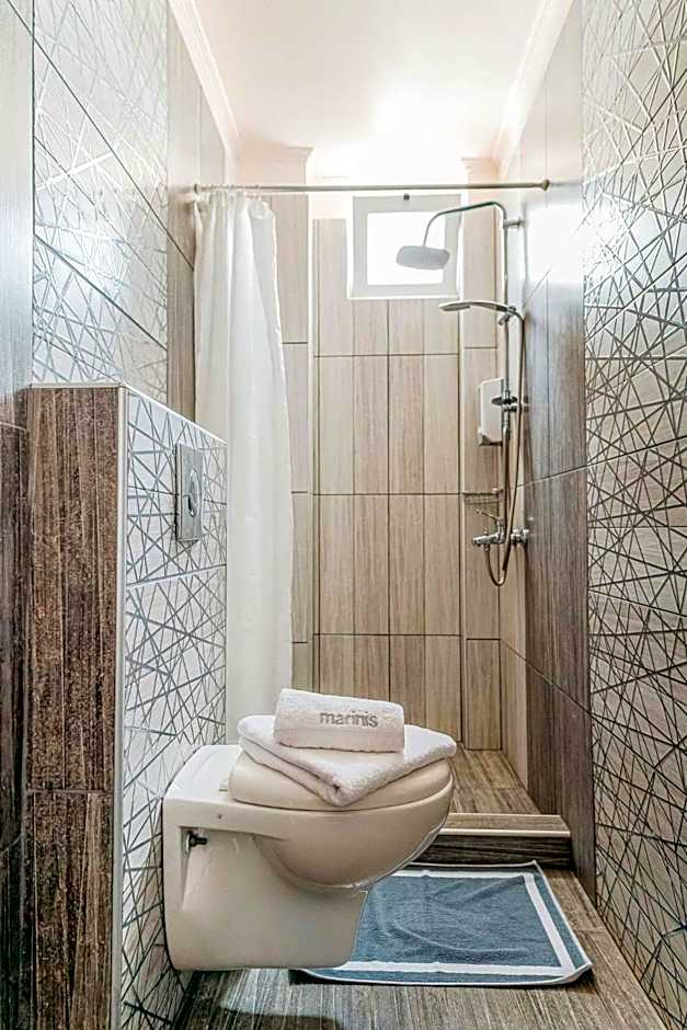 Marinis Boutique Rooms