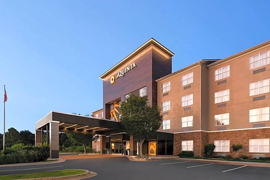 La Quinta Inn & Suites by Wyndham Montgomery