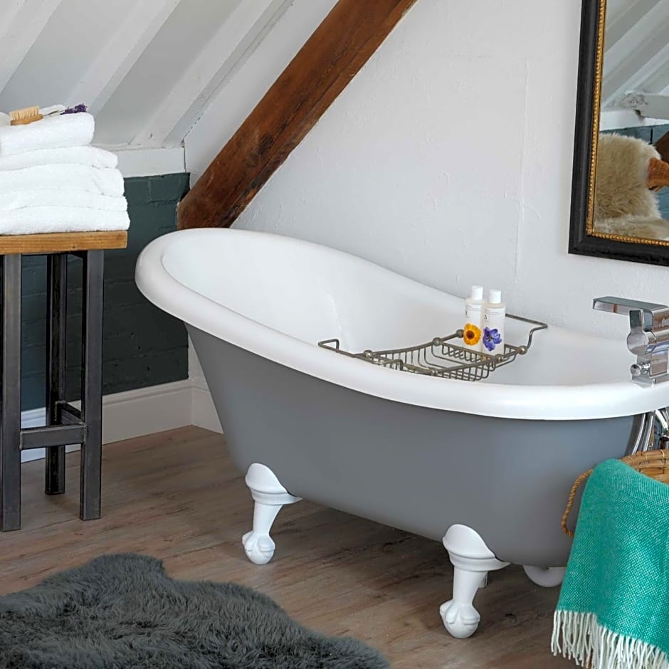 Bird & Carter Fonthill