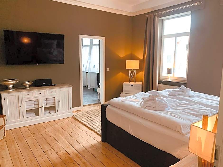 The Hampton Hock's - Wellness & Wine