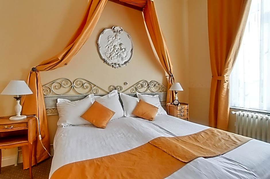 Hotel Chateau de Moulin le Comte