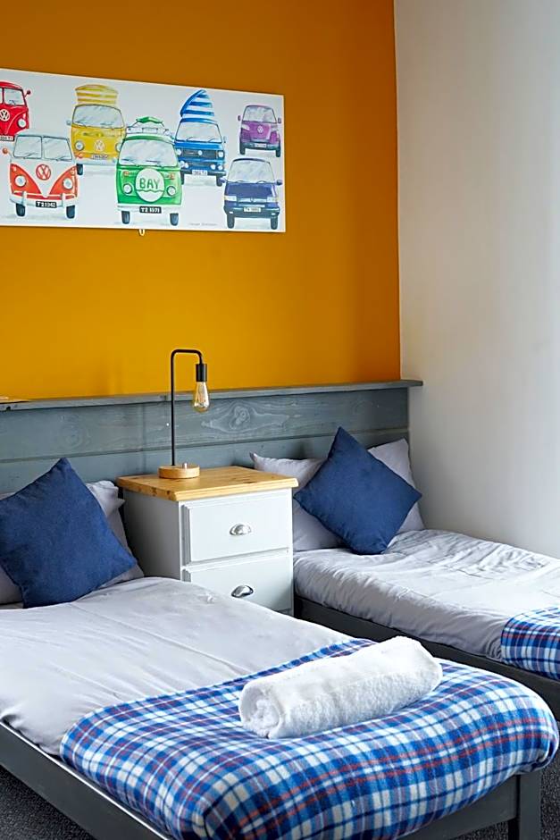 Elemental Surf Lodge