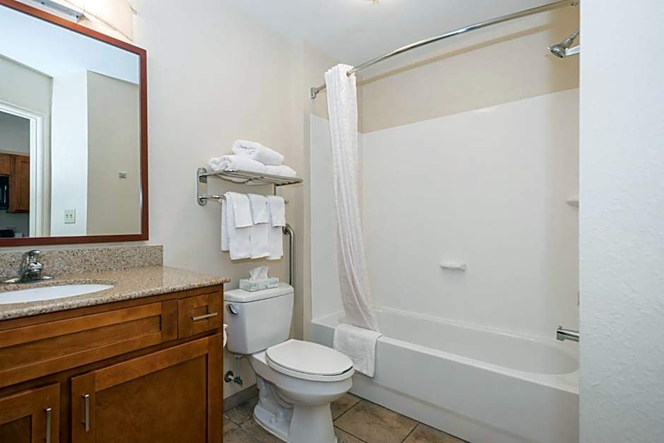Candlewood Suites Mobile-Downtown By IHG