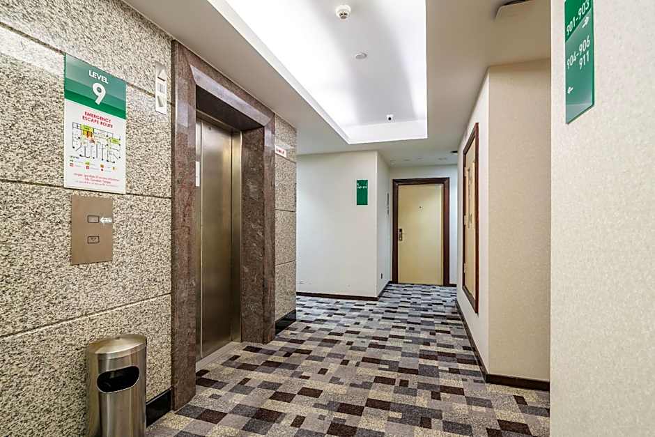 Imperial Riverbank Hotel