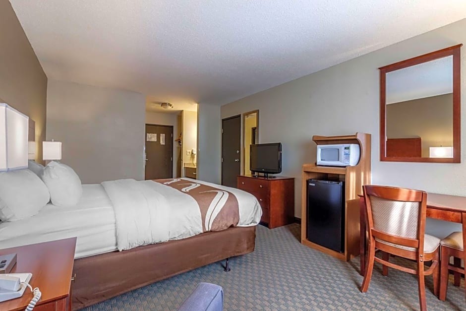 Quality Inn Hays I-70