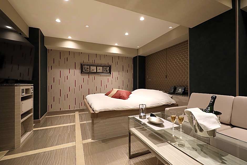 HOTEL Valentine Chiryu - Adult Only